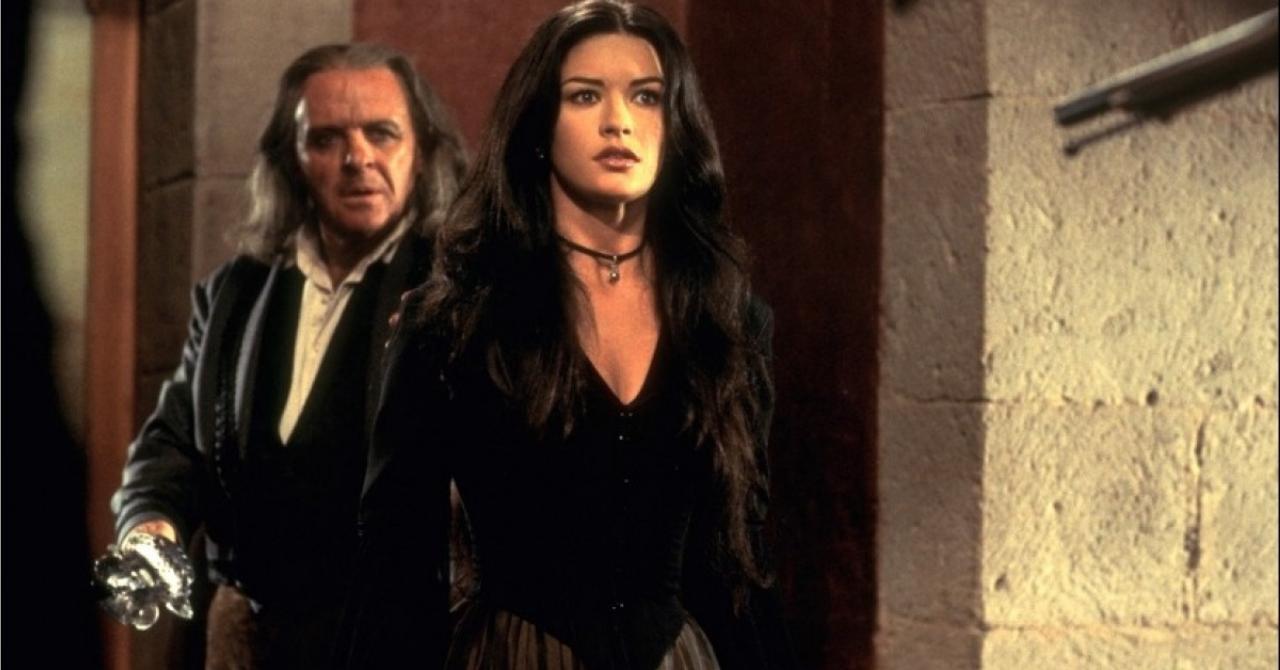 Catherine Zeta-Jones avec Anthony Hopkins dans Le Masque de Zorro (1998)